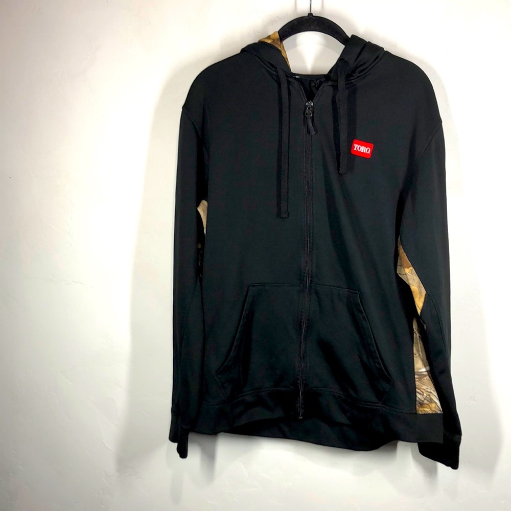 Toro black and camouflage zip up hooded sweatshirt size large